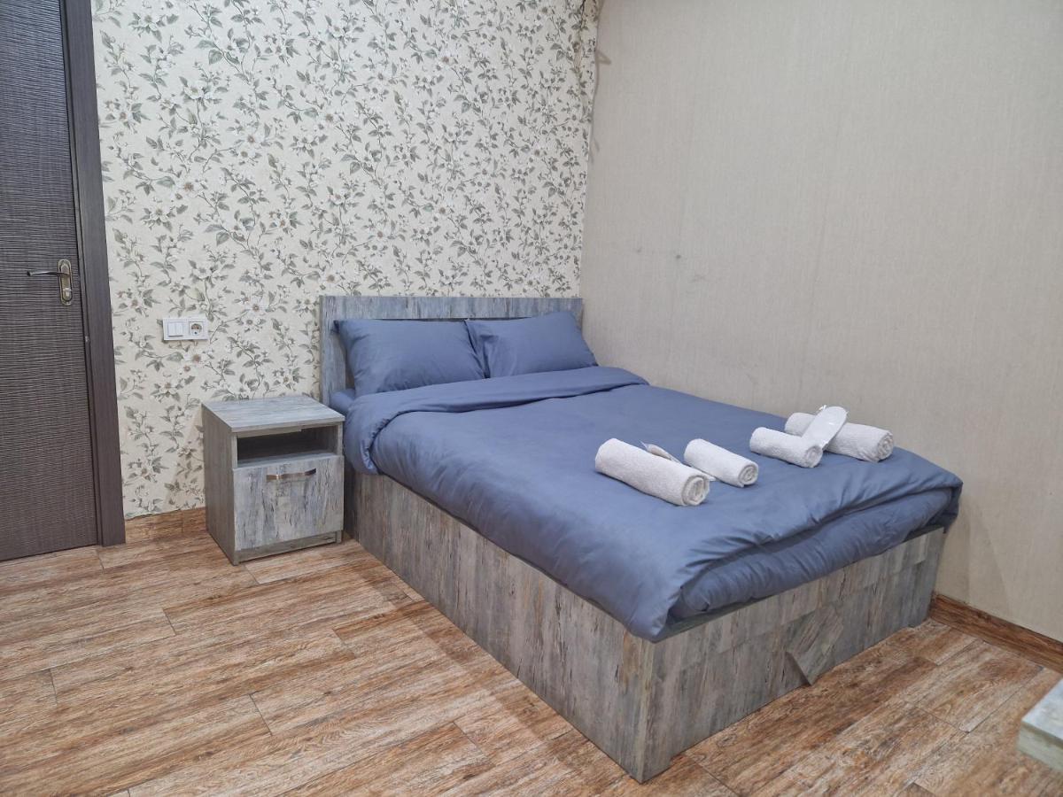 Hotel ,,Mega" Tbilisi Zewnętrze zdjęcie