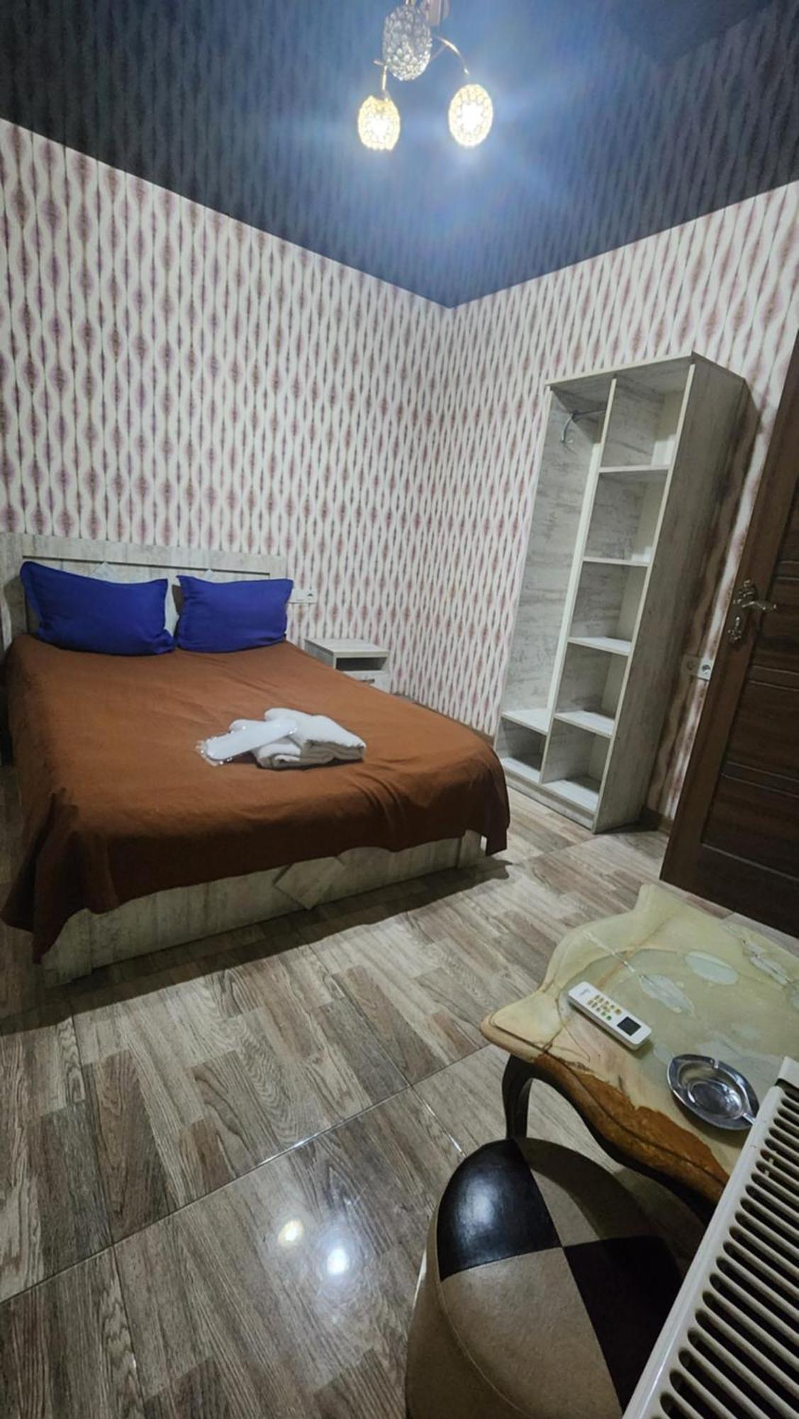 Hotel ,,Mega" Tbilisi Zewnętrze zdjęcie