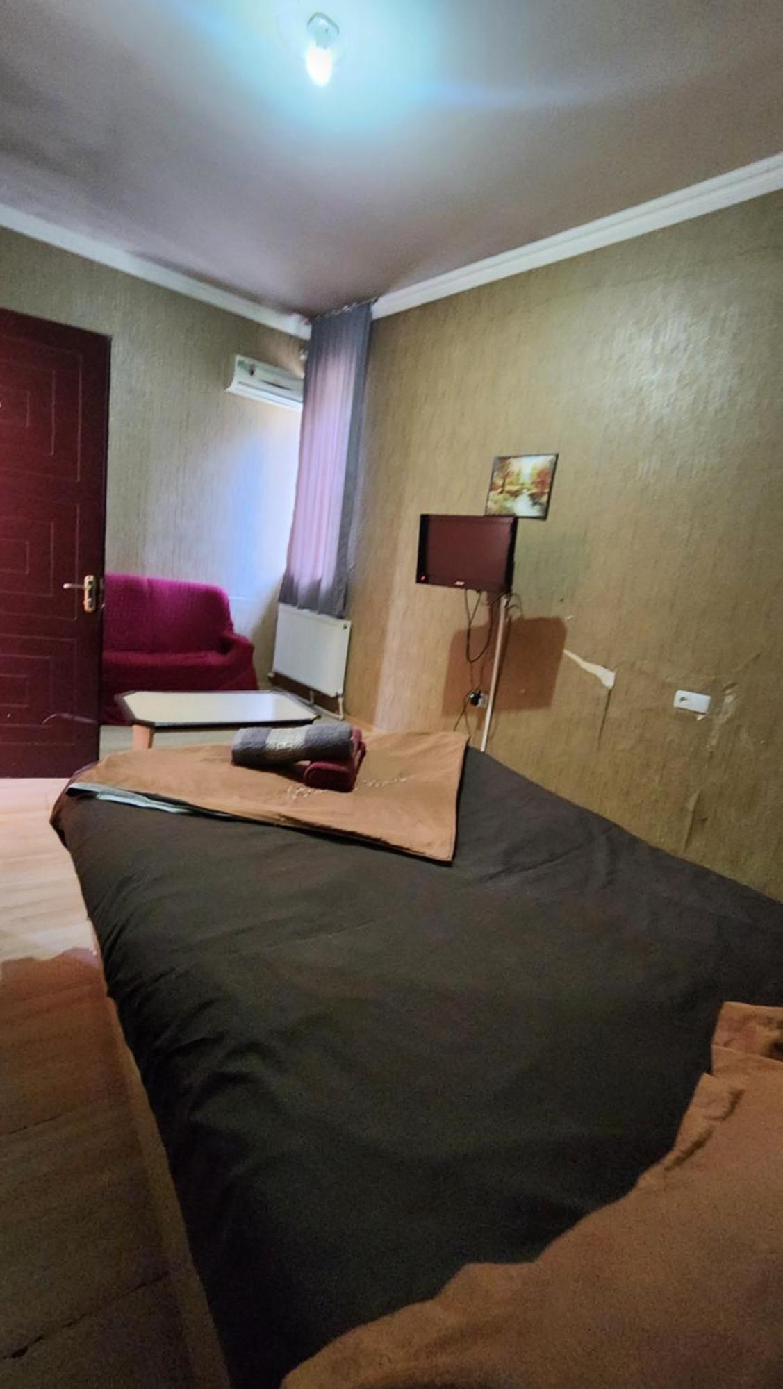 Hotel ,,Mega" Tbilisi Zewnętrze zdjęcie