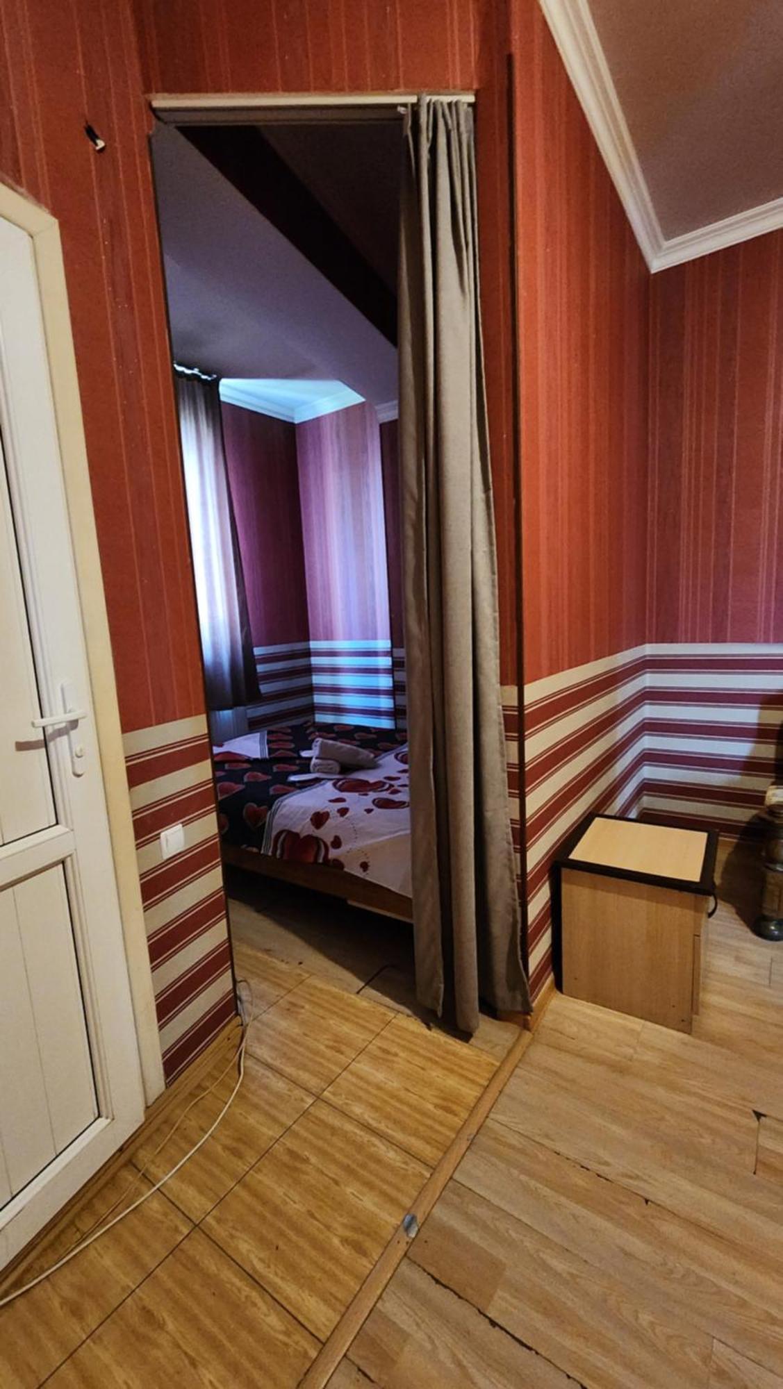 Hotel ,,Mega" Tbilisi Zewnętrze zdjęcie