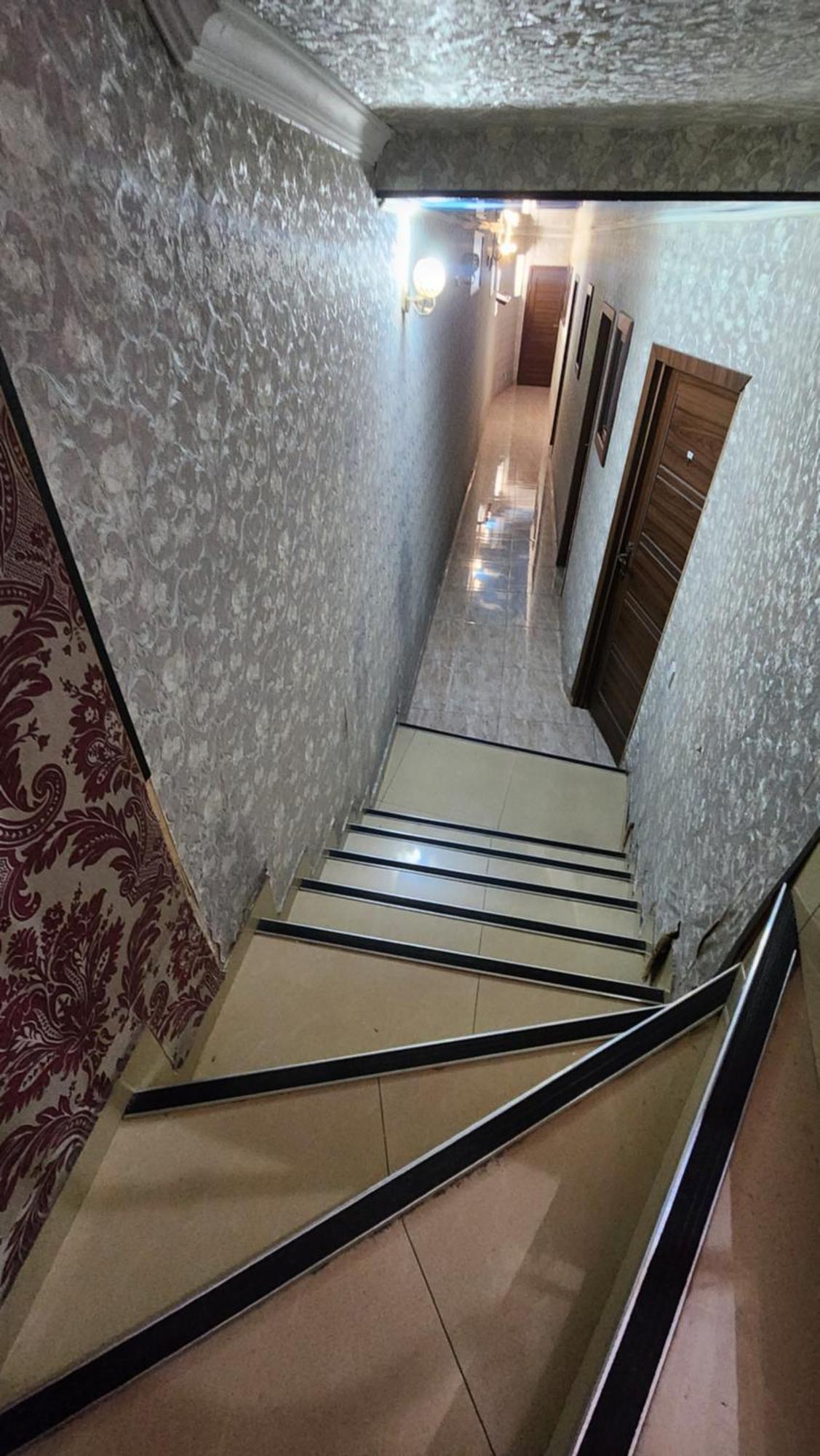 Hotel ,,Mega" Tbilisi Zewnętrze zdjęcie
