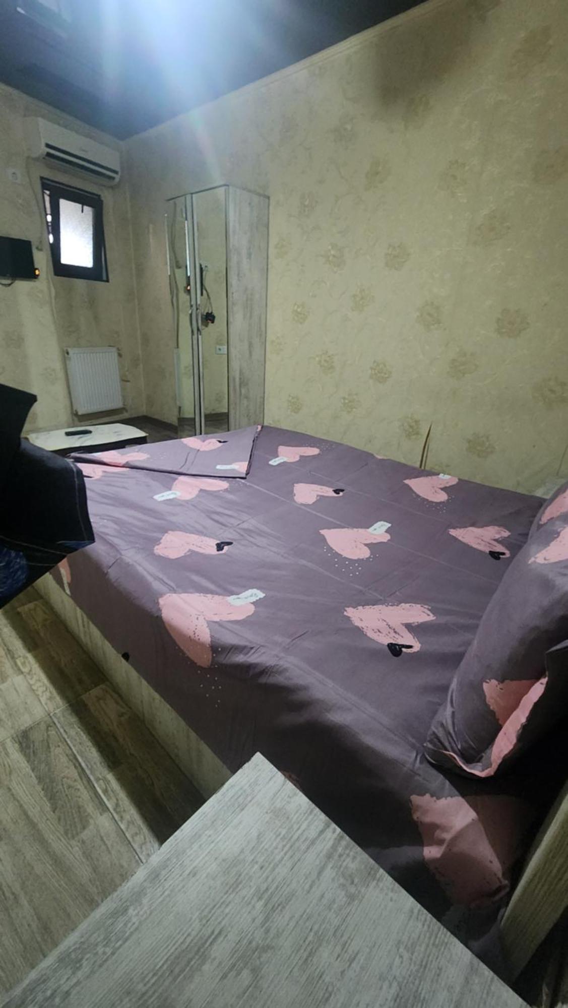 Hotel ,,Mega" Tbilisi Zewnętrze zdjęcie