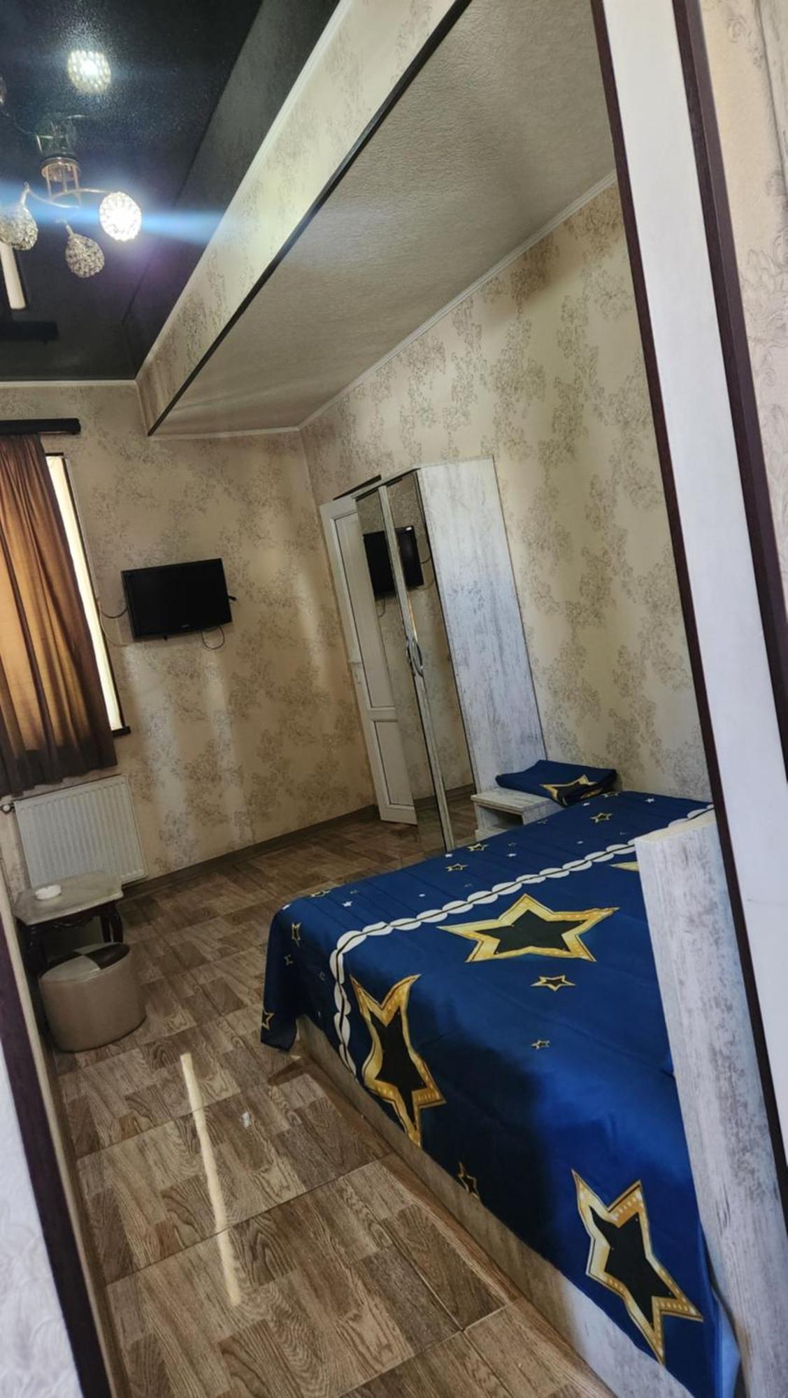Hotel ,,Mega" Tbilisi Zewnętrze zdjęcie
