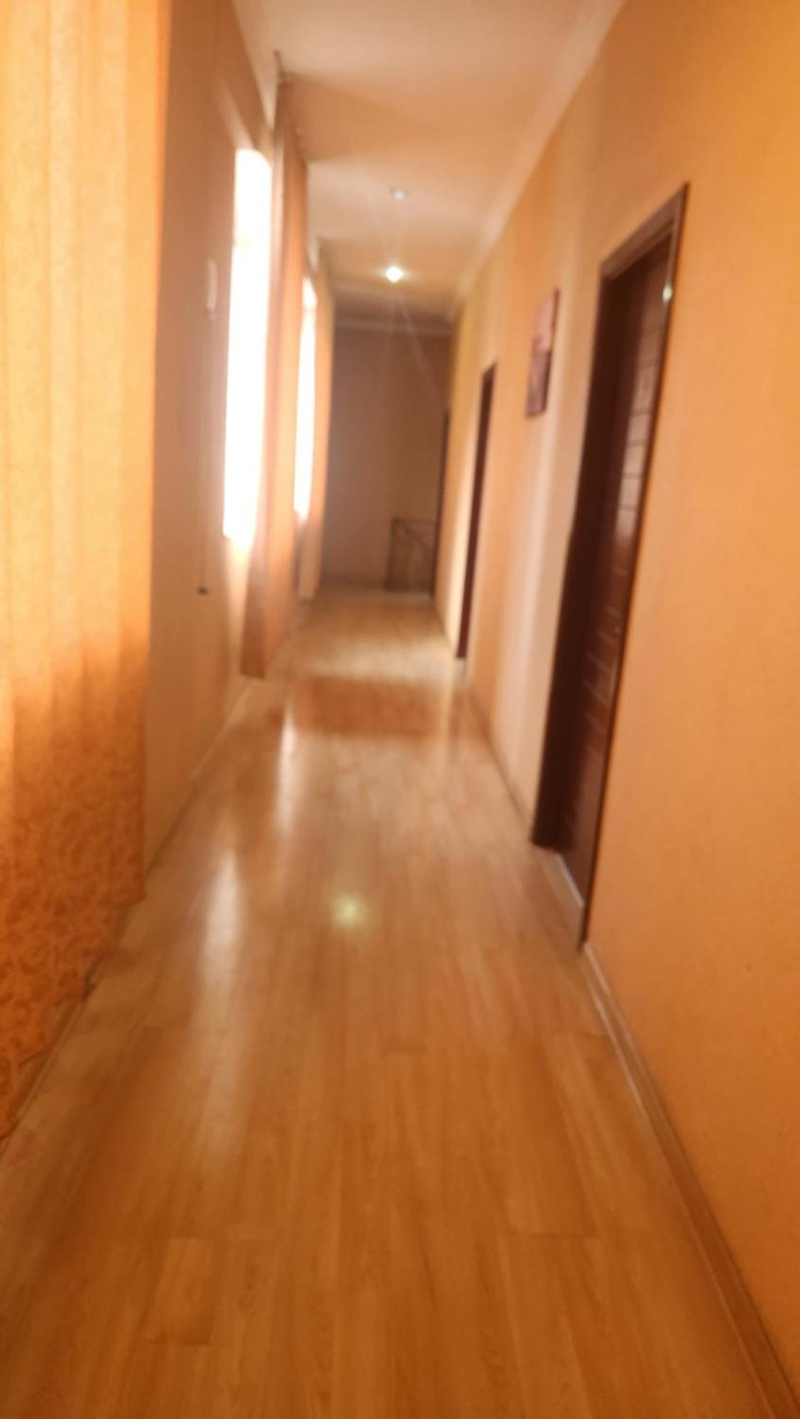 Hotel ,,Mega" Tbilisi Zewnętrze zdjęcie