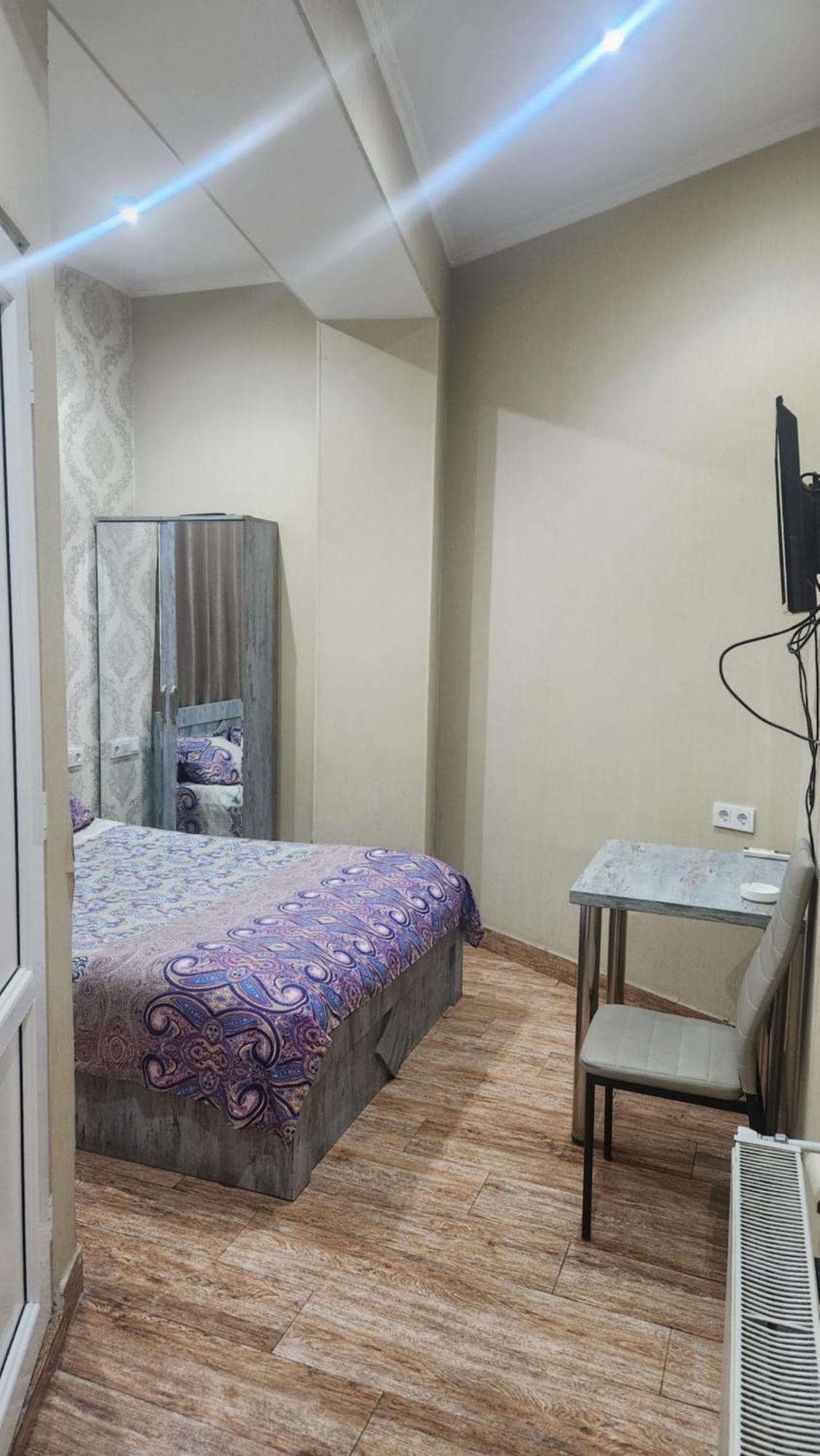 Hotel ,,Mega" Tbilisi Zewnętrze zdjęcie
